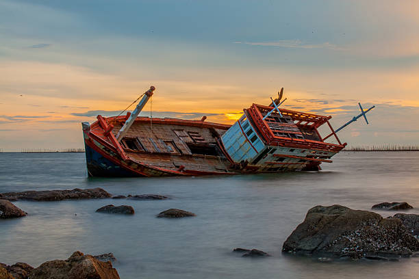 istock Fishing Boat on Lake at Sunset 499123493