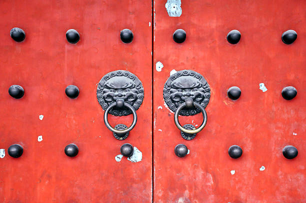 istock Doors of Baiyun temple, Shanghai, China 499129471