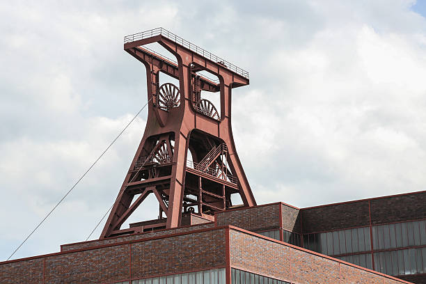 istock Mining lift with sheave wheels in Essen, Germany. 499155524