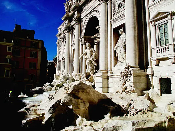 view of the Trevi Fountain from one side