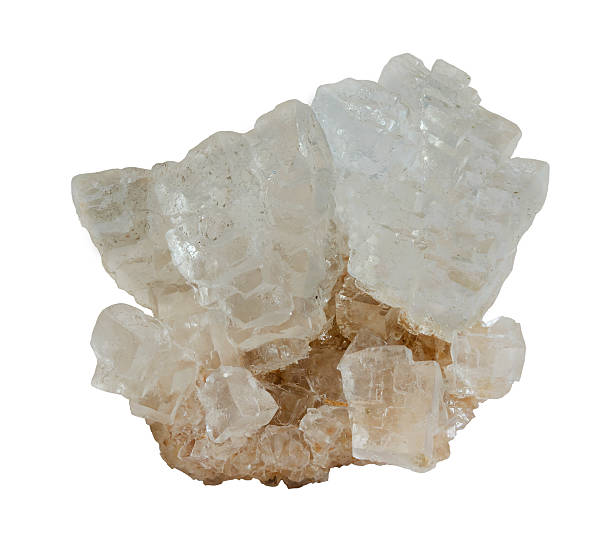 istock Cluster of natural salt crystals 499159416