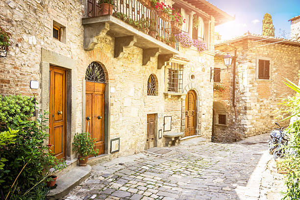 montefioralle - florence italy ancient past architecture photos et images de collection