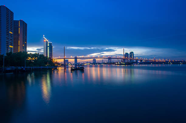 istock Sunrise in Bangkok 499189267