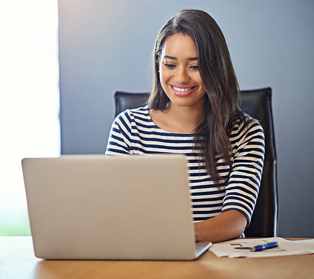 istock Happy hour is 9 to 5 499208966