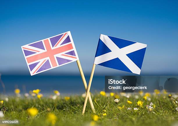 Scottish O British Foto de stock y más banco de imágenes de Bandera del Reino Unido - Bandera del Reino Unido, Escocia, Aire libre