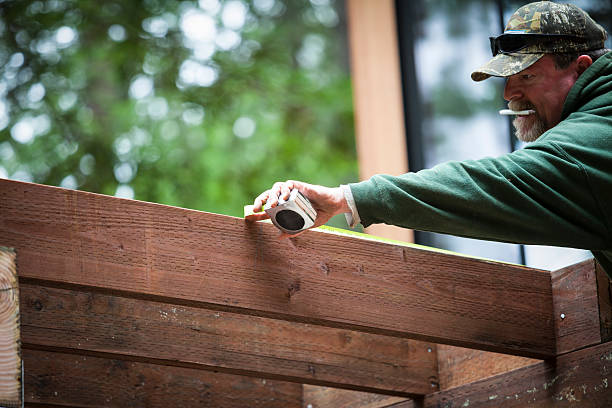 medição de madeira - construction frame wood accuracy adult - fotografias e filmes do acervo