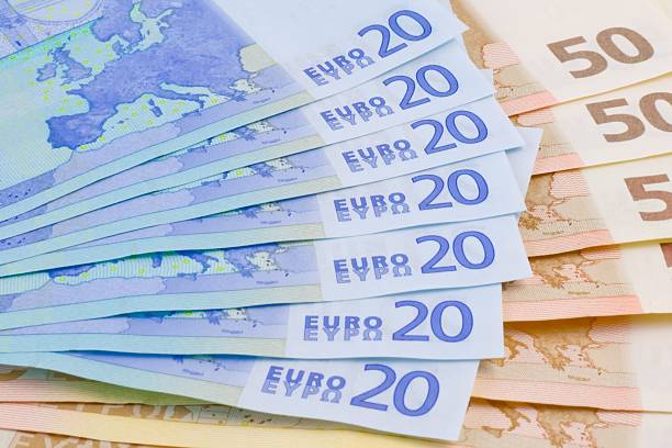 istock 20-euro banknotes on 50-euro banknotes 499265196