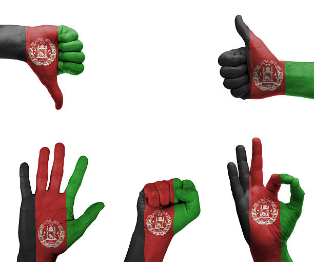 hand set mit der flagge von afghanistan - support horizontal war afghanistan stock-fotos und bilder