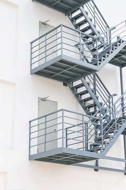 istock Staircase outside of building 499276803