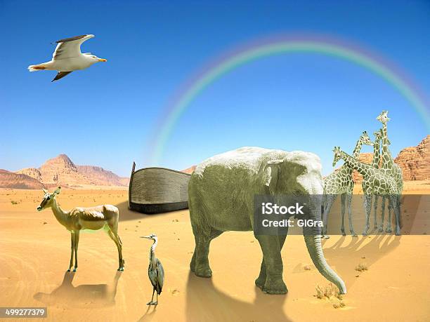 Arco De Noah En El Desierto Con Rainbow Foto de stock y más banco de imágenes de Animal - Animal, Arca - Barco, Biblia