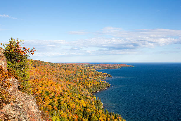 istock Colorful Lake Superior Shoreline with Blue Sky 499286484
