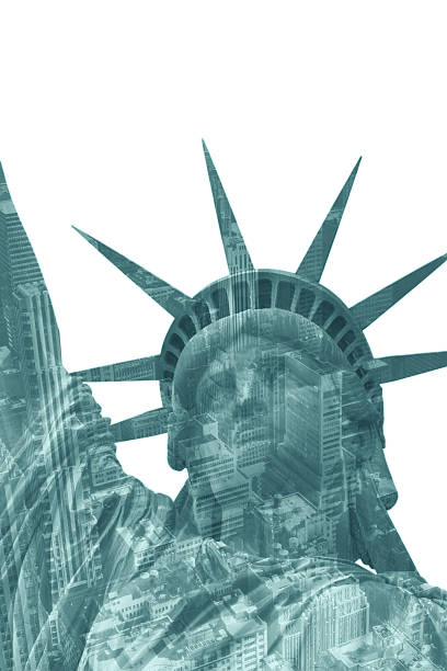 istock Lady Liberty wth skyscrapers 499313854