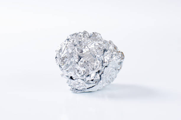 istock Aluminum foil ball 499332312