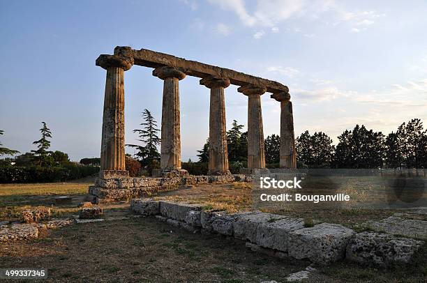 Foto de Metapontobasilicataitália e mais fotos de stock de Aldeia - Aldeia, Arcaico, Arqueologia