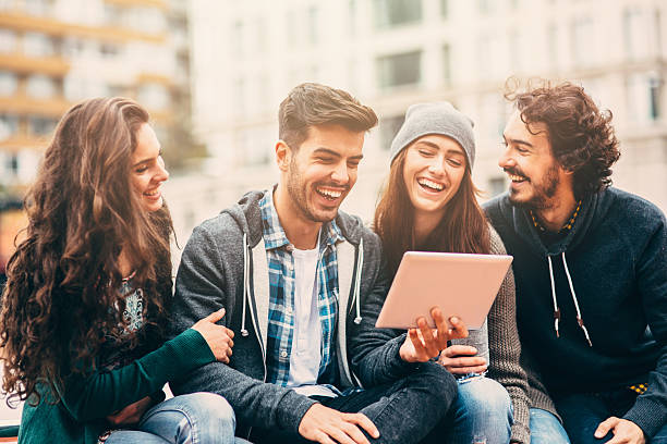 istock Surfing the net in the city 499338974