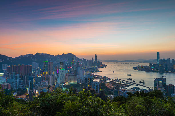 istock Hong Kong at sunset 499346156