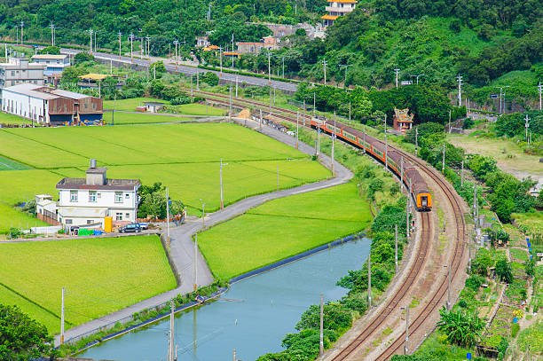 鉄道 - crossing east driving transportation ストックフォトと画像