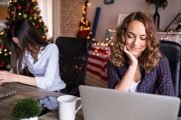 istock Two best freinds working from home office, star-up idea, modern 499374866