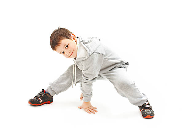 piccolo originale dell'hip-hop, dance ragazzo - child exercising little boys toddler foto e immagini stock