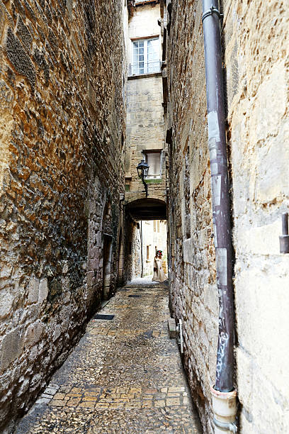 istock Halloween bride in narrow medieval passageway 499393816