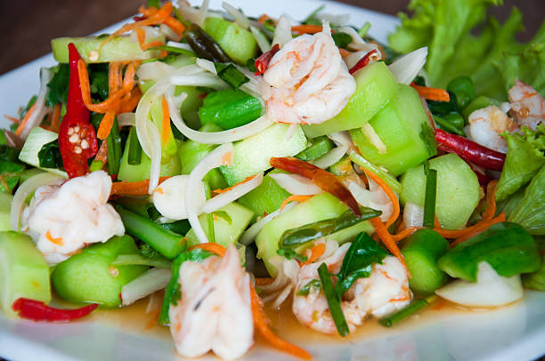 istock Spicy Kale Branch with Shrimp Salad 499431733