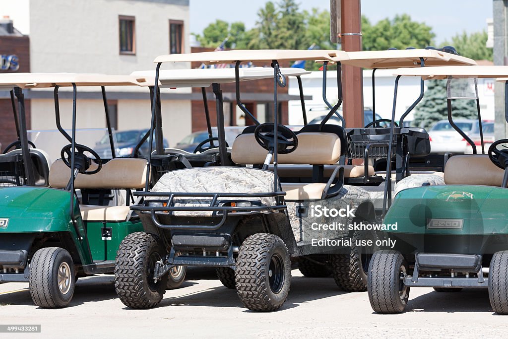 ゴルフカートで購入 - アメリカ合衆国のロイヤリティフリーストックフォト