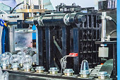 blow-molding-maschine-in-fabrik.jpg?b=1&s=170x170&k=20&c=hBPZNt8x_1l4U4P_vikwzSU9TWokZUBd7Wgms-xJIfE=