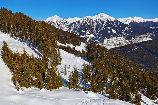 istock Mountains ski resort Bad Gastein - Austria 499463588
