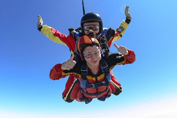 istock Skydiving photo. Tandem. 499482390
