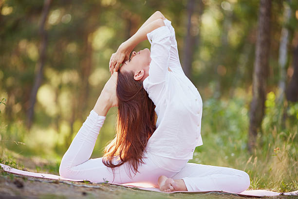 istock Yoga woman 499485518