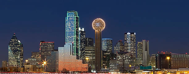istock Dallas Texas Skyline at Night 499493453