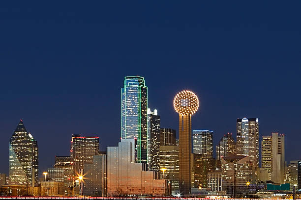 istock Dallas Texas Skyline at Night 499493571