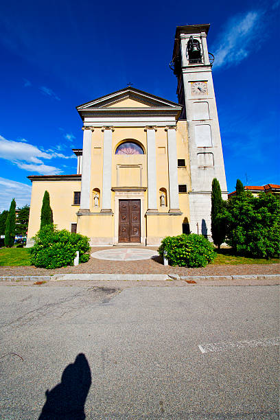 istock distort church solbiate arno bell tower step and sidewalk 499517211