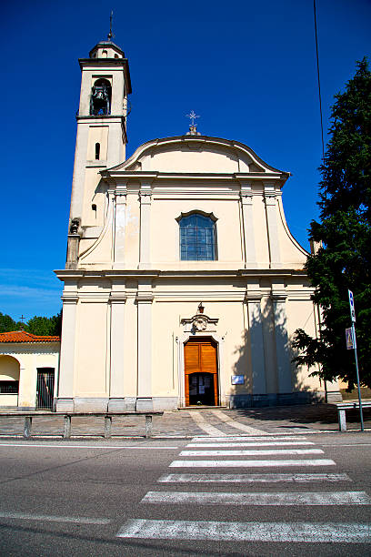 istock church caidate italy the    clock and bell tower 499535393