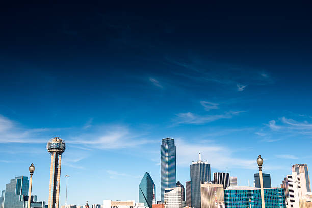 istock Dallas skyline with Reunion tower 499539748