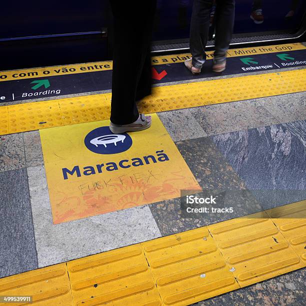 Metro Viagem Do Maracanã - Fotografias de stock e mais imagens de Andar - Andar, Brasil, Capitais internacionais