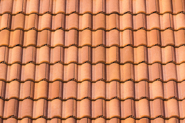 istock Seamless orange roof tile. 499568613