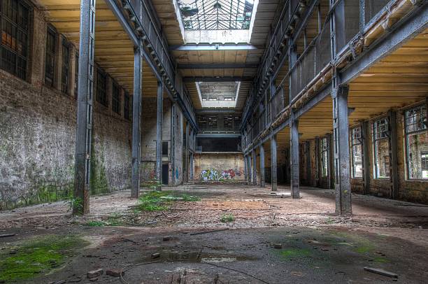 istock Old abandoned industrial hall 499568649