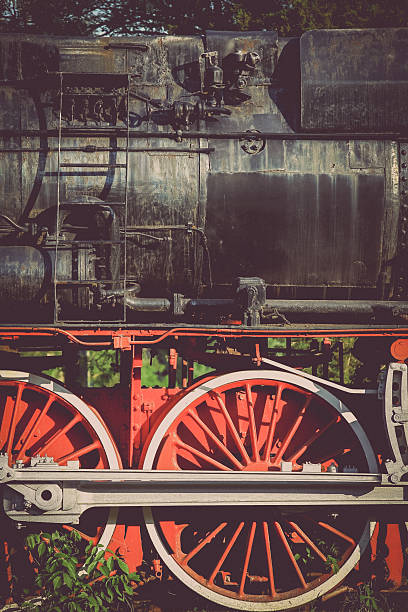 istock Abandoned steam locomotive 499570592