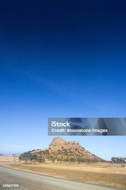 Isandlwana De Kwazulunatal Sudáfrica Foto de stock y más banco de imágenes de Aire libre - Aire libre, Batalla, Campo de Batalla