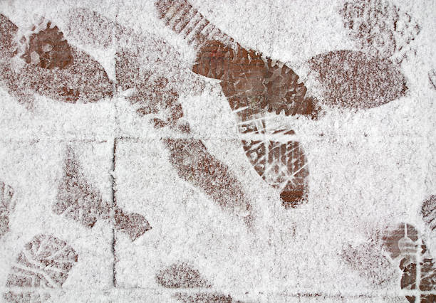 istock Footprint in the snow. 499621612