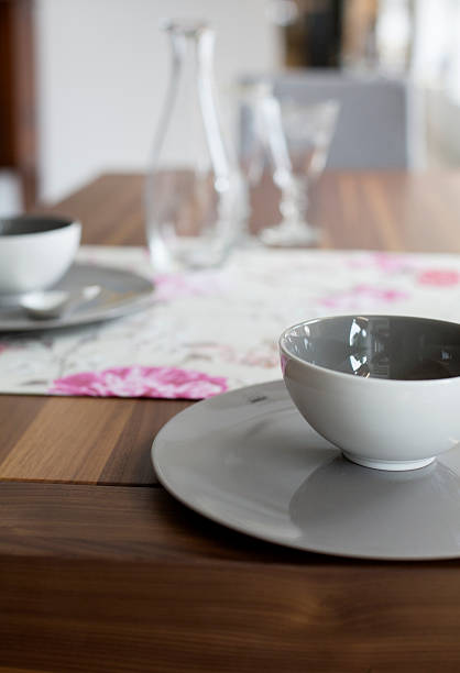istock closeup of cup and plate 499643285