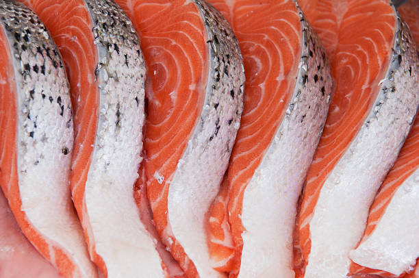 fatias de salmão fresco - scottish cuisine - fotografias e filmes do acervo