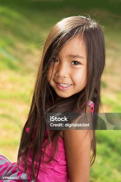아시아판 소녀만 2-3 살에 대한 스톡 사진 및 기타 이미지 - 2-3 살, 귀여운, 녹색