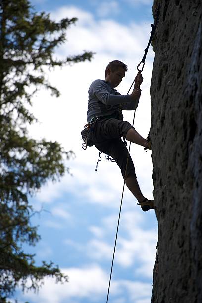바위산 클라이밍 - canmore extreme sports rock rock climbing 뉴스 사진 이미지