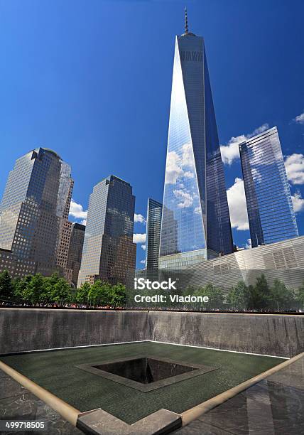 One World Trade Center And Memorial Fountain New York City Stock Photo - Download Image Now