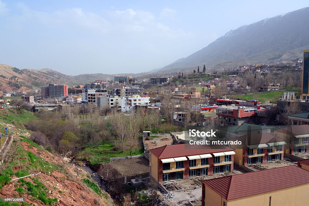 Shaqlawa, Kurdistan, Iraq Shaqlawa, Kurdistan, Iraq: a mountain resort visited by thousands of tourists for its cool climate in the summer - view of the valley between Safeen Mountain and Sork Mountain - famous for its Assyrian roots - photo by M.Torres Arbil Stock Photo
