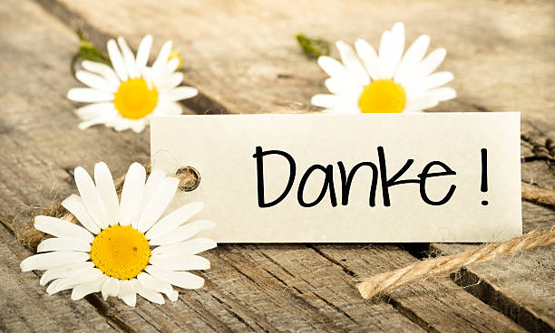istock Flowers and label with lettering thanks 499722093