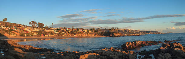 istock Crescent Bay beach at sunset in Laguna Beach 499723106