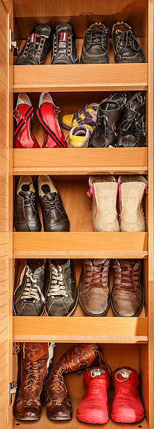 istock Shoes on shelves 499724712